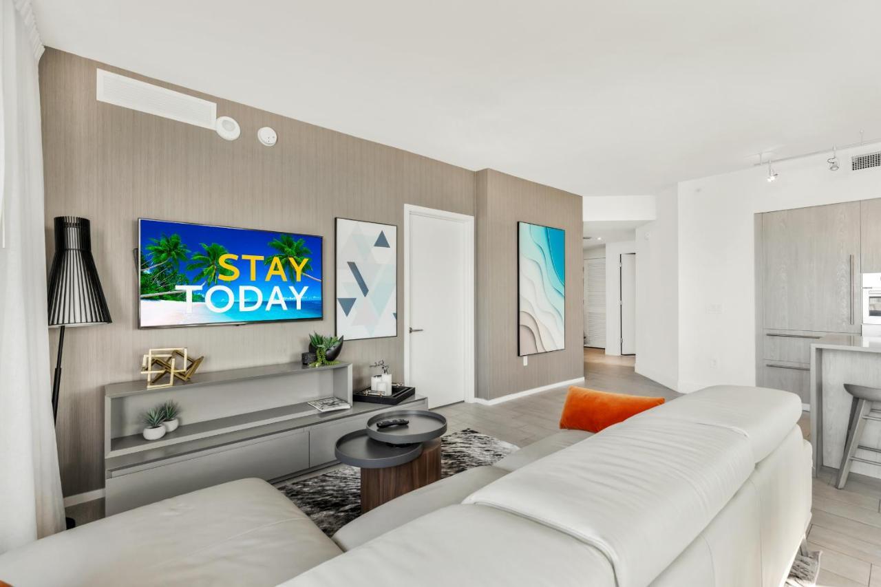 הוליווד Hyde Beach House - Luxury 2-Bedroom - Gorgeous View - Resort Amenities - Rooftop Pool - Hot Tub - Tennis Court - Minutes To The Ocean מראה חיצוני תמונה
