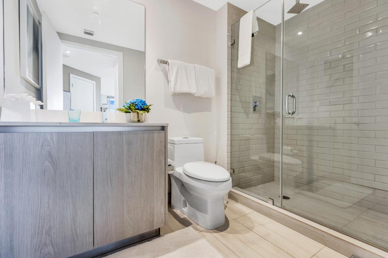 הוליווד Hyde Beach House - Luxury 2-Bedroom - Gorgeous View - Resort Amenities - Rooftop Pool - Hot Tub - Tennis Court - Minutes To The Ocean מראה חיצוני תמונה