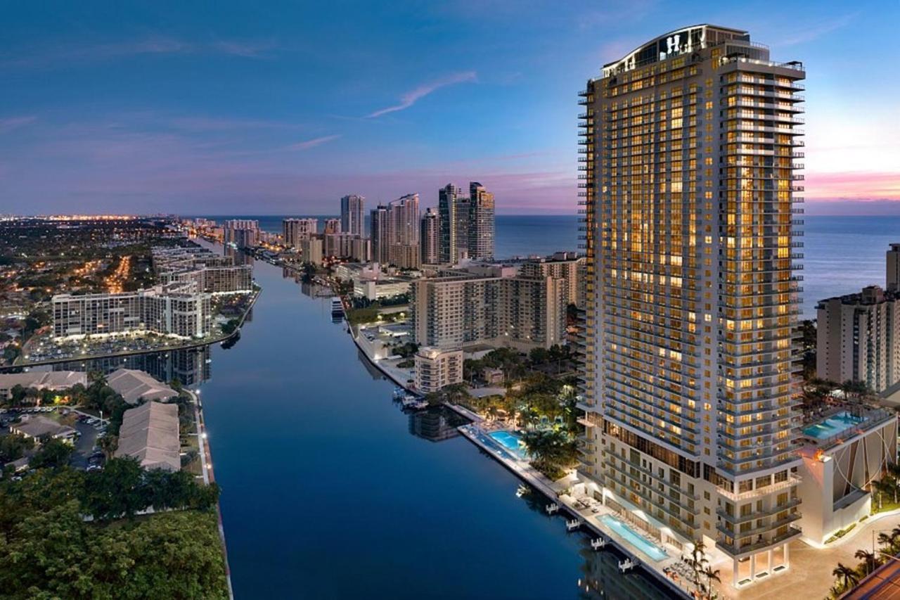 הוליווד Hyde Beach House - Luxury 2-Bedroom - Gorgeous View - Resort Amenities - Rooftop Pool - Hot Tub - Tennis Court - Minutes To The Ocean מראה חיצוני תמונה