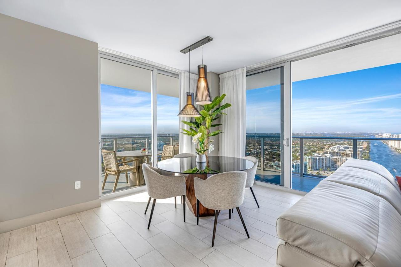 הוליווד Hyde Beach House - Luxury 2-Bedroom - Gorgeous View - Resort Amenities - Rooftop Pool - Hot Tub - Tennis Court - Minutes To The Ocean מראה חיצוני תמונה