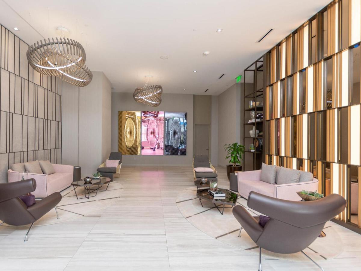 הוליווד Hyde Beach House - Luxury 2-Bedroom - Gorgeous View - Resort Amenities - Rooftop Pool - Hot Tub - Tennis Court - Minutes To The Ocean מראה חיצוני תמונה